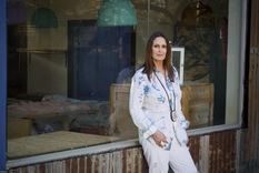 en que extrano lugar de la argentina la ex miss universo silvina suarez construyo una casa ecologica donde vive actualmente