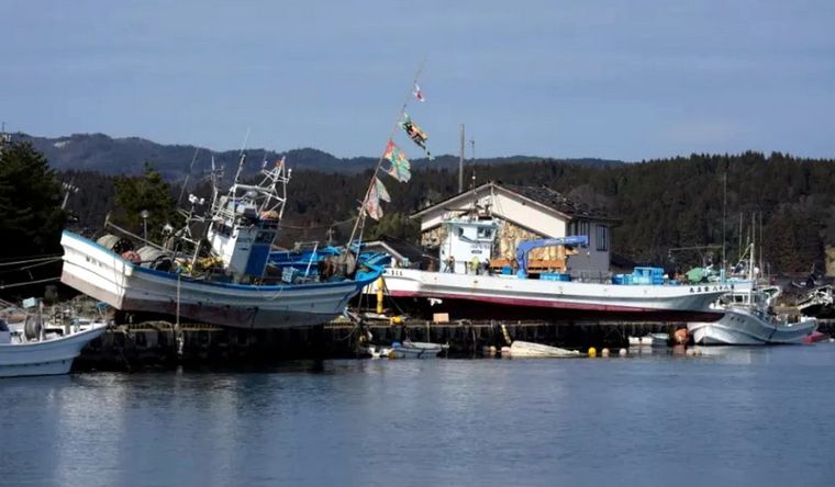 Japón sufrió otro fuerte terremoto, luego del de ayer. Foto Efe
