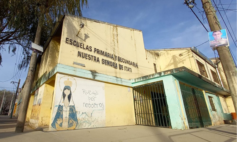 Escuela Itatí de Rosario Recibió amenazas de tiros y suspendieron las clases. Foto: Archivo
