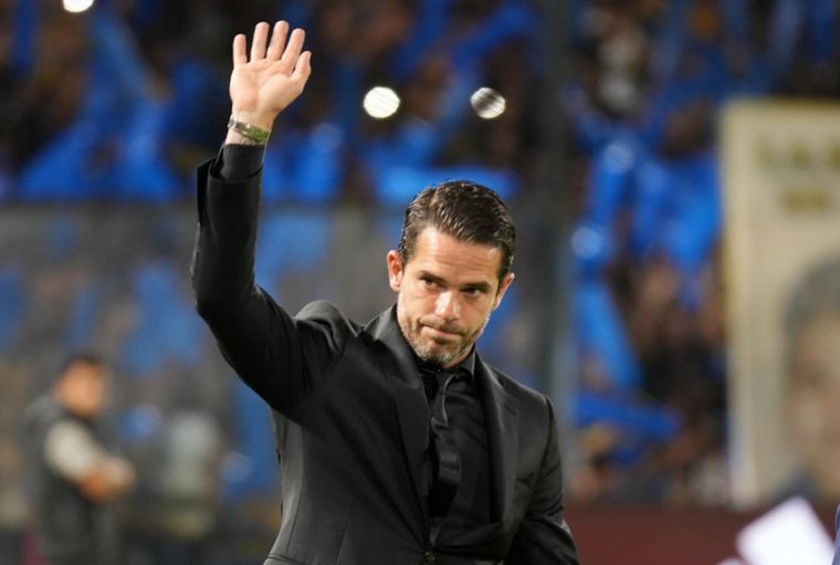 Gago fue homenajeado en la Bombonera. Foto: Noticias Argentinas