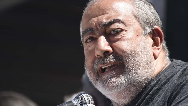 El referente de la CGT disparó contra Milei y su entorno, contra los diputados que abandonaron UxP y contra el gobernador Jaldo Foto: Juan Mateo Aberastain/MDZ