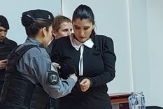 La mujer tras escuchar la sentencia Foto: Télam La mujer tras escuchar la sentencia Foto: Télam