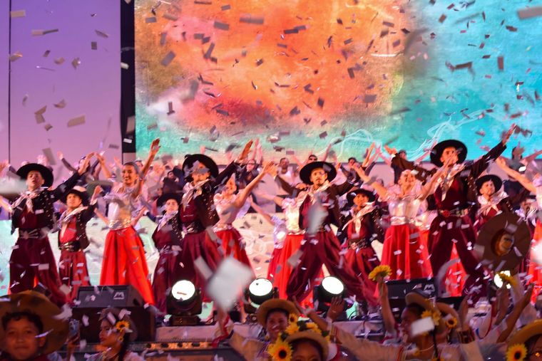 “Guaymallén de mis amores” se celebró en el Predio de la Virgen. “Guaymallén de mis amores” se celebró en el Predio de la Virgen.