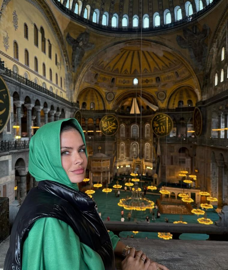 La China Suárez recorre lugares con Mauro Icardi. La China Suárez recorre lugares con Mauro Icardi. 