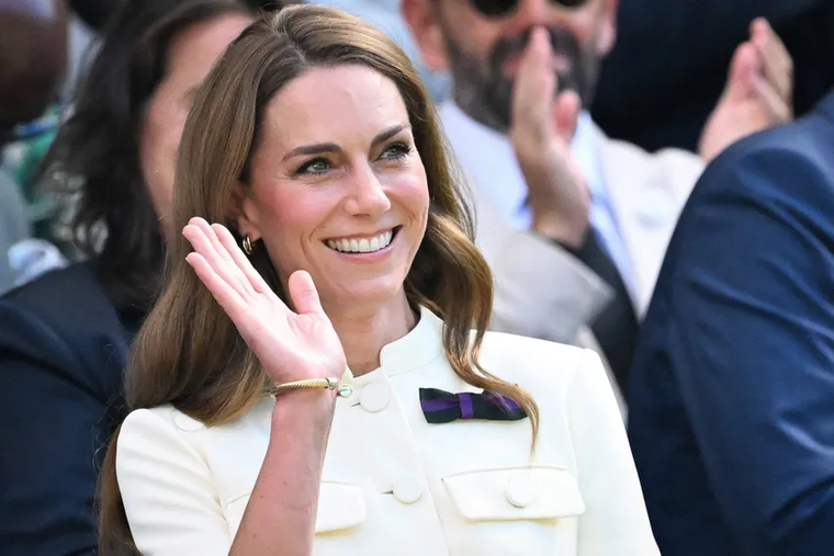 Kate Middleton homenajeó a Lady Di con un broche en su encuentro con Trump.