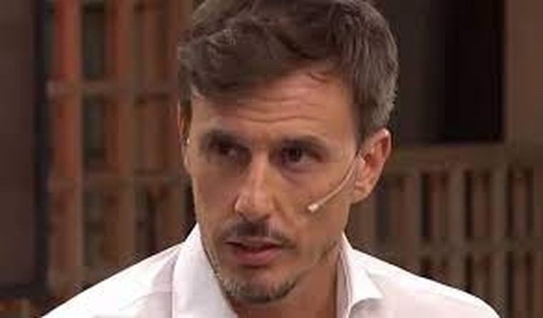 Roberto García Moritán, nuevamente en el ojo de la tormenta por sus llamativos movimientos en Instagram. Roberto García Moritán, nuevamente en el ojo de la tormenta por sus llamativos movimientos en Instagram.