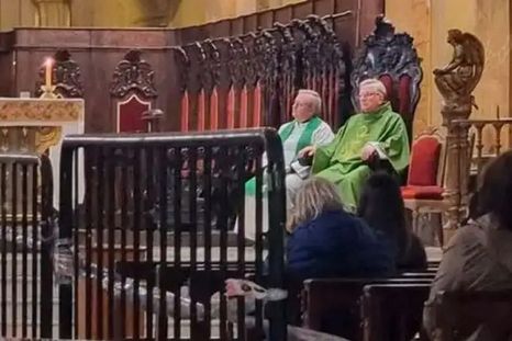 Se realizarán pericias psicológicas al sacerdote investigado por presuntos abusos sexuales en un jardín y que ofició una misa en la Catedral cordobesa.