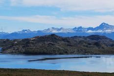 El lago Colhue Huapi comenzó a registrar menores niveles de agua a través de los años. Foto: X