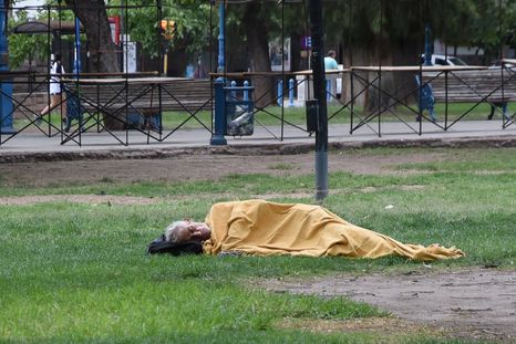 Mil personas en situación de calle, frente frío y falta de refugios. Mil personas en situación de calle, frente frío y falta de refugios.