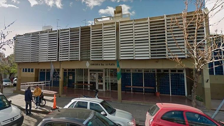 La joven radicó la denuncia en la Comisaría 9º de La Plata