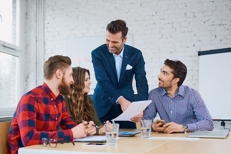 El Principio de Peter es el diagnóstico de algo que ocurre hoy, en organizaciones de toda industria y tamaño. El Principio de Peter es el diagnóstico de algo que ocurre hoy, en organizaciones de toda industria y tamaño.
