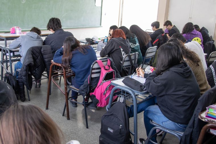 Los colegios se preparan para afrontar un 2024 duro Foto: Santiago Tagua/MDZ