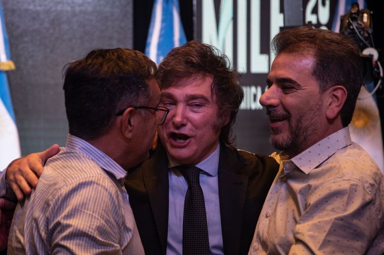 Javier Milei junto a Cristian Ritondo, uno de los diputados claves para lograr las reformas Foto: Télam