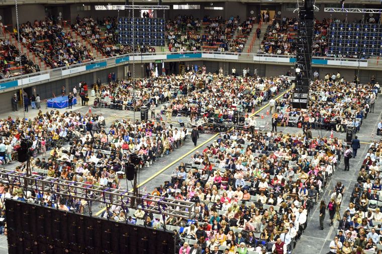 El evento reunió a congregaciones de 22 localidades mendocinas y atrajo la atención por su impecable organización. El evento reunió a congregaciones de 22 localidades mendocinas y atrajo la atención por su impecable organización.