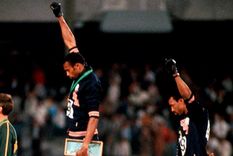 El histórico Saludo del Poder Negro en los Juegos Olímpicos de México 1968. Foto: archivo El histórico Saludo del Poder Negro en los Juegos Olímpicos de México 1968. Foto: archivo