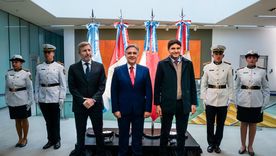 Llaryora, Pullaro y Frigerio encabezaron un acto juntos. Llaryora, Pullaro y Frigerio encabezaron un acto juntos.