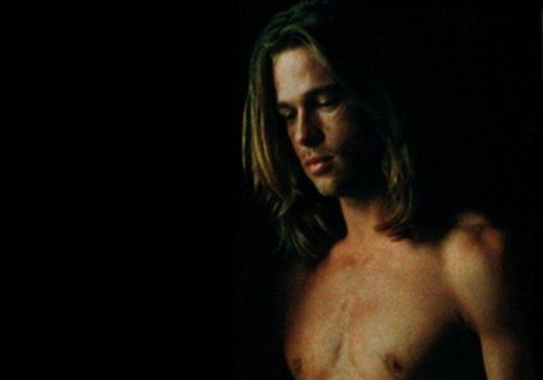 Pitt no quiere que sus hijos lo vean sin ropa en en el cine. Foto: Web