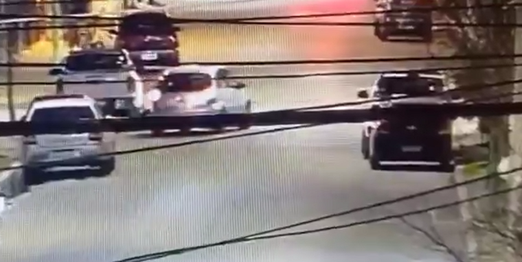 El hombre fue detenido por oficiales de la Comisaría Primera de Ensenada.&nbsp;