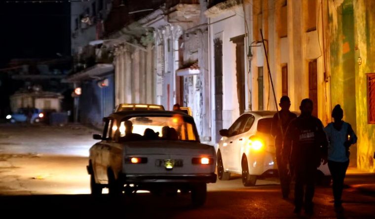 Cuba vive otro apagón masivo en la mayoría del país. Foto Efe