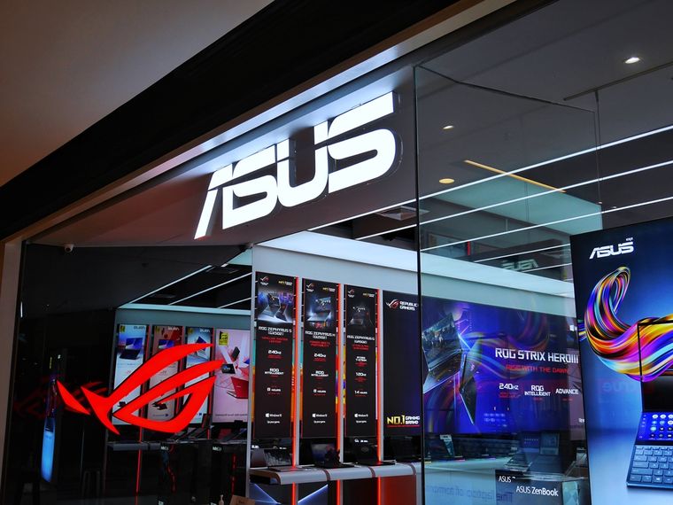 El segmento gaming pierde a uno de sus referentes con la salida de ASUS. El segmento gaming pierde a uno de sus referentes con la salida de ASUS.