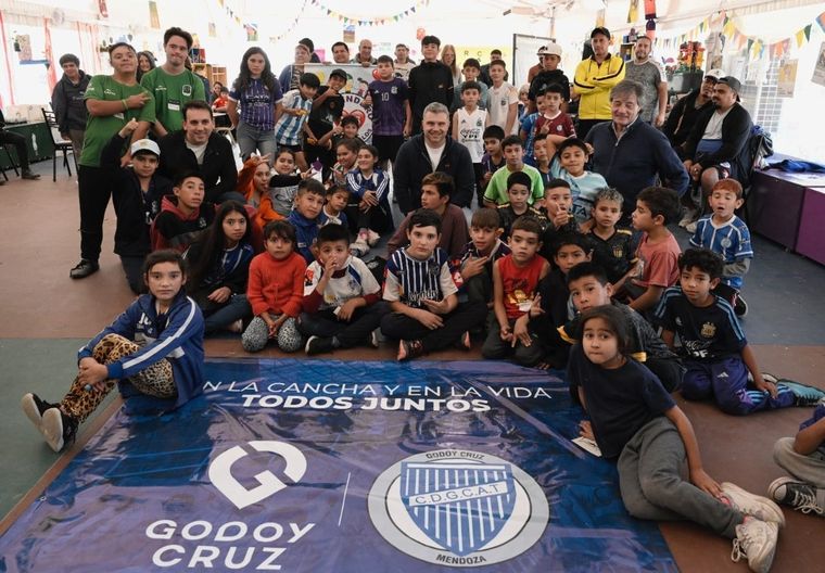 A través del programa Todos Juntos, el club Godoy Cruz busca integrar a todos los chicos, sin importar la condición Foto: Prensa Club Godoy Cruz