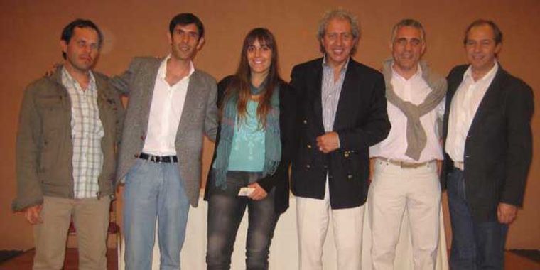 Parte del grupo de amigos de Formarte Foto: Internet