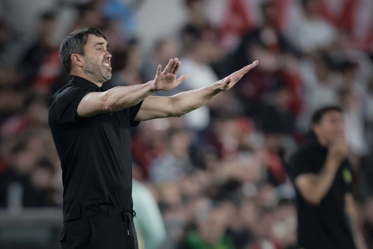 El Chacho Coudet se mostró desafiante tras el triunfo de River.
