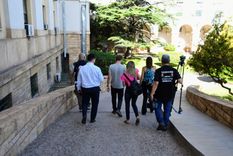 La Casa de Gobierno. Ampros pedirá la creación de 2000 cargos.