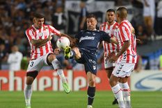 El ex delantero habló tras el incendio Foto: Télam