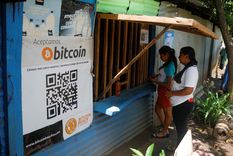 El Bitcoin será moneda legal en El Salvador, pero la gran mayoría de la población no está de acuerdo
