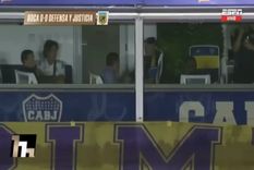 Los gestos de Riquelme en el palco tras el empate con Defensa Foto: @ESPNFutbolArg Los gestos de Riquelme en el palco tras el empate con Defensa Foto: @ESPNFutbolArg