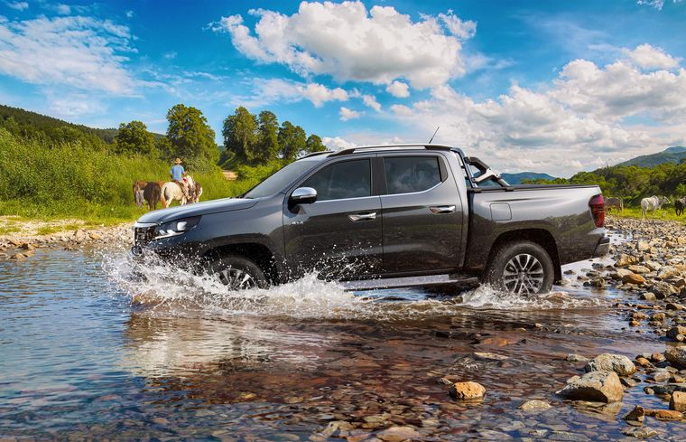 El precio de la Fiat Titano Ranch 4x4 (tope de gama) es de 64.575.000 pesos