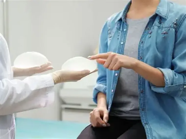 Los implantes son totalmente compatibles con la lactancia.