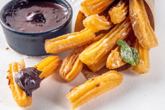 Descubre cómo hacer churros perfectos: guía paso a paso Foto: Shutterstock