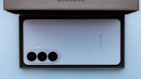 El futuro Galaxy S27 de Samsung promete un rediseño total en su módulo de cámaras traseras.