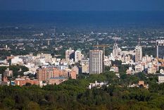 mendoza coquetea con los medios del mundo