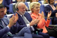 Pedro Sánchez, Luiz Inacio Lula da Silva y Ursula von der Leyen. El presidente del Gobierno de España, Pedro Sánchez, el presidente de Brasil, Luiz Inacio Lula da Silva, y la presidenta de la Comisión Europea, Ursula von der Leyen. Foto: Efe.
