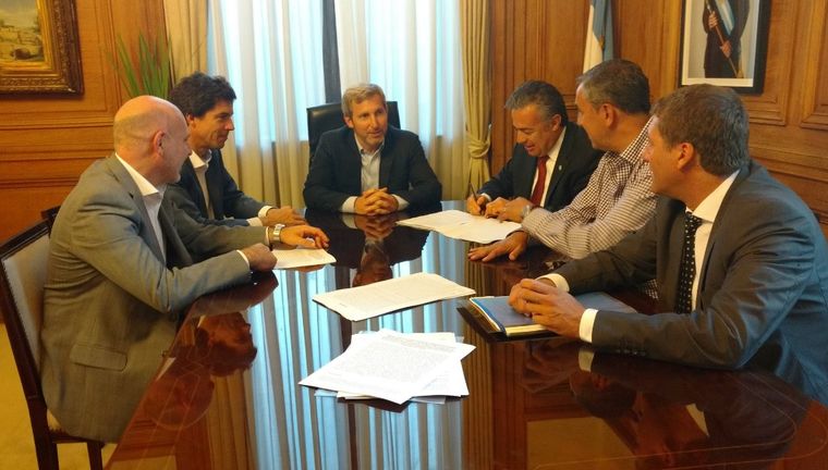 Foto: Twitter Alfredo Cornejo