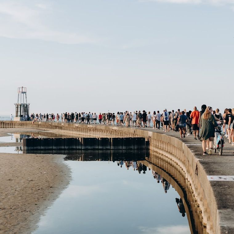 Puedes encontrar imágenes de este evento viral en @screamclubchicago. Puedes encontrar imágenes de este evento viral en @screamclubchicago. 