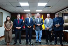 El gobernador de Misiones, Hugo Passalacqua, en su gira por Perú para promocionar una nueva ruta internacional de turismo entre Misiones y Lima.