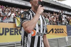 Nacho Fernández sigue ganando títulos en Brasil. Foto: @Atletico Nacho Fernández sigue ganando títulos en Brasil. Foto: @Atletico