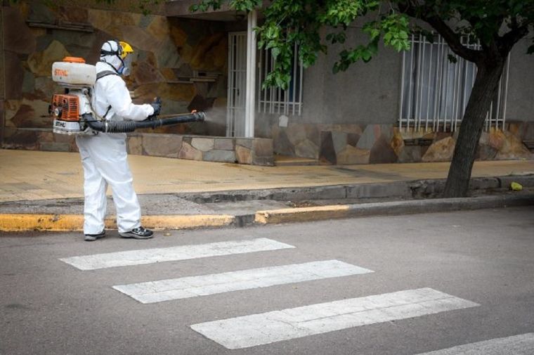 Tareas de desinfección por dengue Foto: Archivo MDZ
