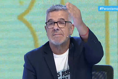 Dady Brieva  le pidió un discurso a la inteligencia artificial, burlándose del ex presidente Mauricio Macri. Foto: Captura de TV, Peronismo para todos.