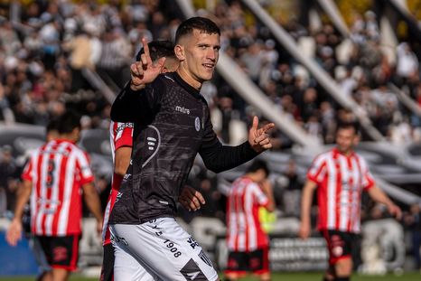 Lencioni, figura de Gimnasia. Lencioni, figura de Gimnasia.