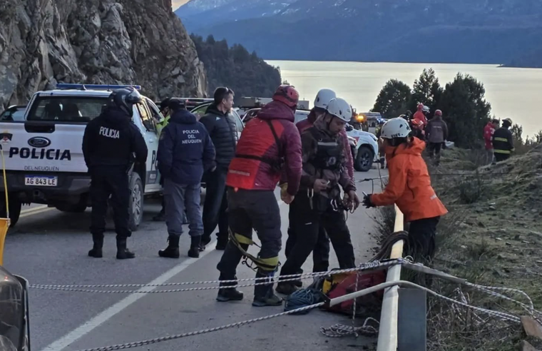 Un hombre murió en tras caer al lago Lácar de la provincia del Neuquén.