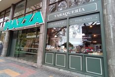 Comerciantes de la galería Piazza intentan reactivar este punto clave. Foto: ALF PONCE MERCADO / MDZ