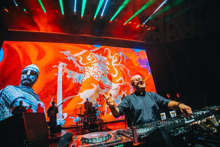 El cura DJ estuvo el fin de semana en Buenos Aires.&nbsp;