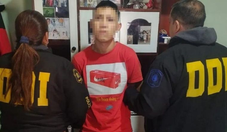 El primer detenido por el crimen Foto: Twitter