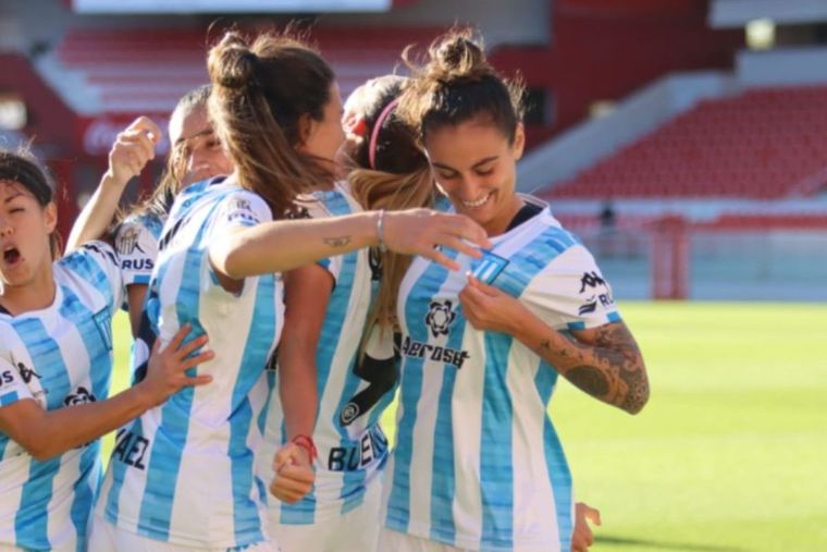 Dos jugadoras de Racing fueron separadas del plantel por festejar el título de Boca el pasado domingo.