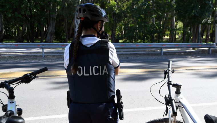 policia controles avenida san francisco asis parque (1).JPG